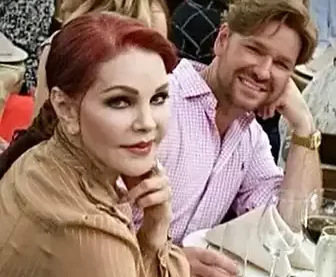 Priscilla Presley old picture